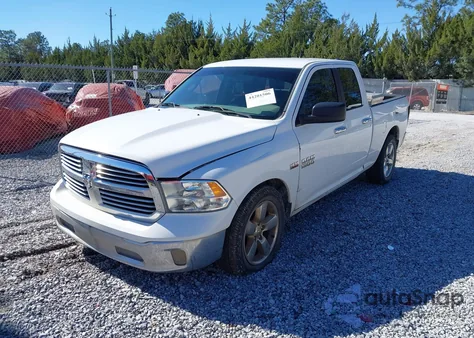 2016 Ram 1500 Big Horn z USA, uszkodzony, nr VIN 1C6RR6GT3GS332150